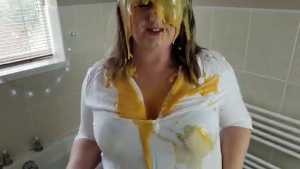 fefun-gets-messy_3.jpg