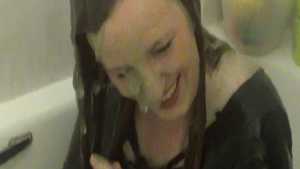 kim-gets-her-revenge-on-billie_8.jpg
